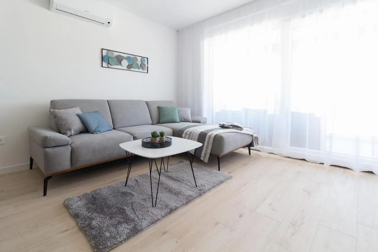 נין Luxury Beachfront Villa Crystal Aenona - By Ta Leut Agency 0*,