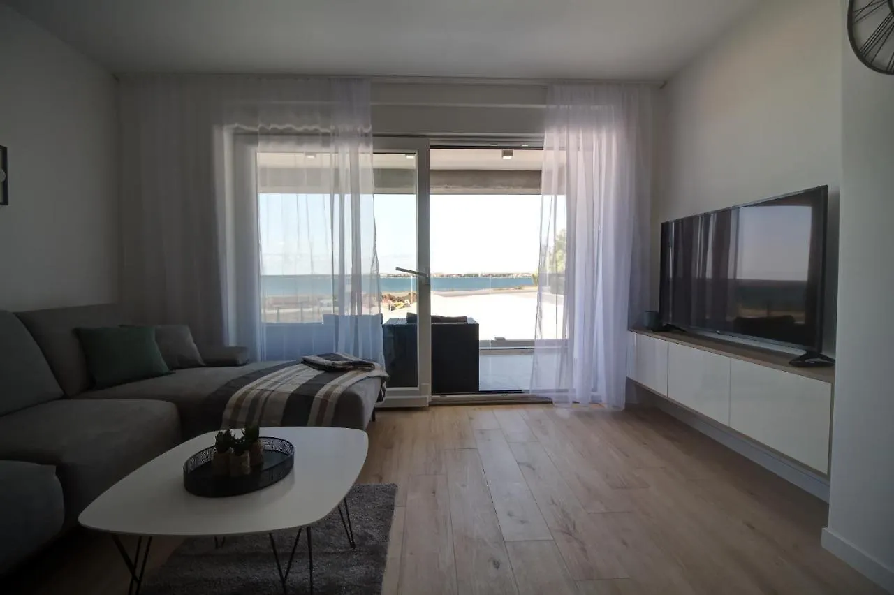 נין Luxury Beachfront Villa Crystal Aenona - By Ta Leut Agency