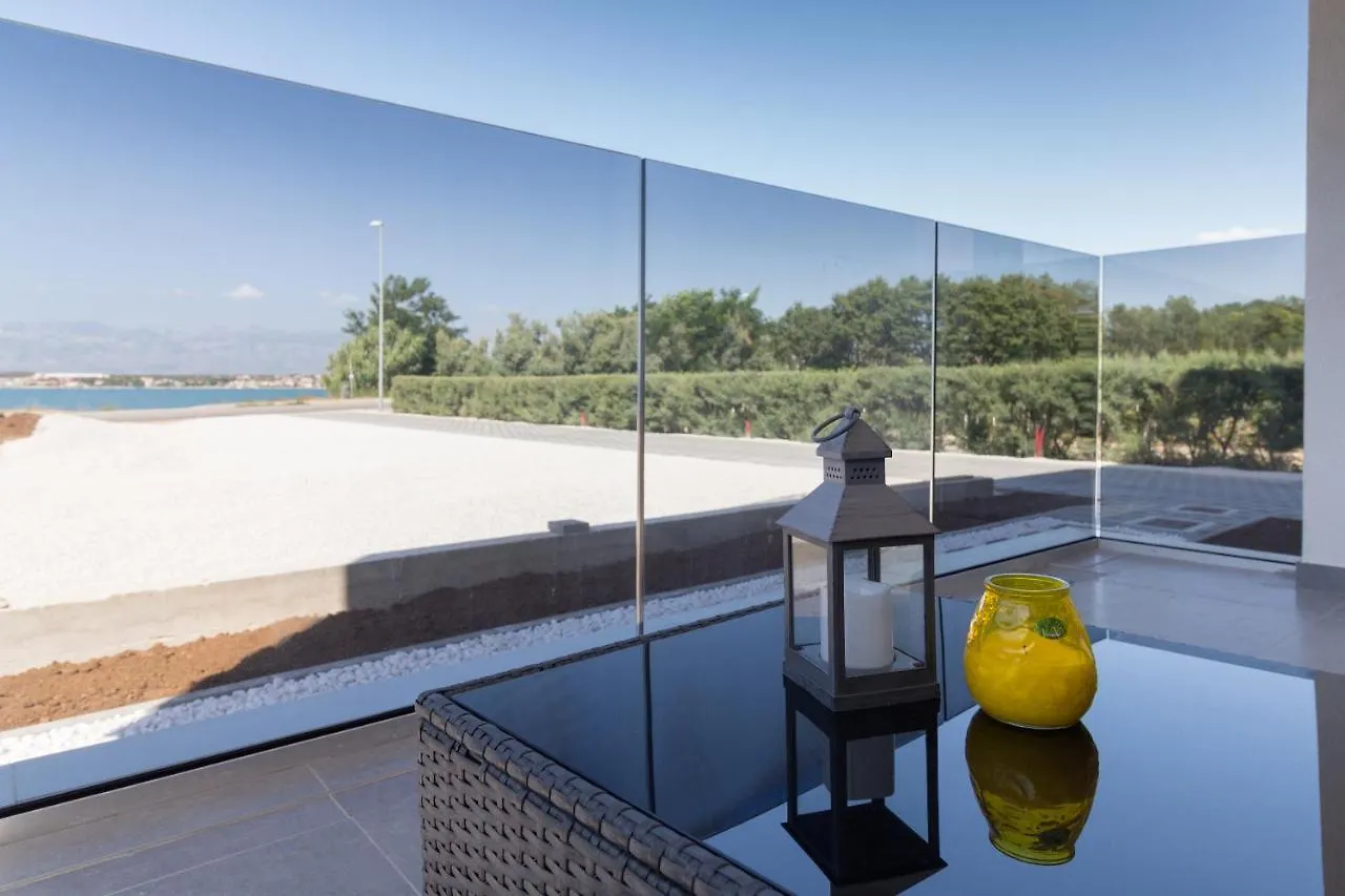 Apartment Luxury Beachfront Villa Crystal Aenona - By Ta Leut Agency Nin Kroatien